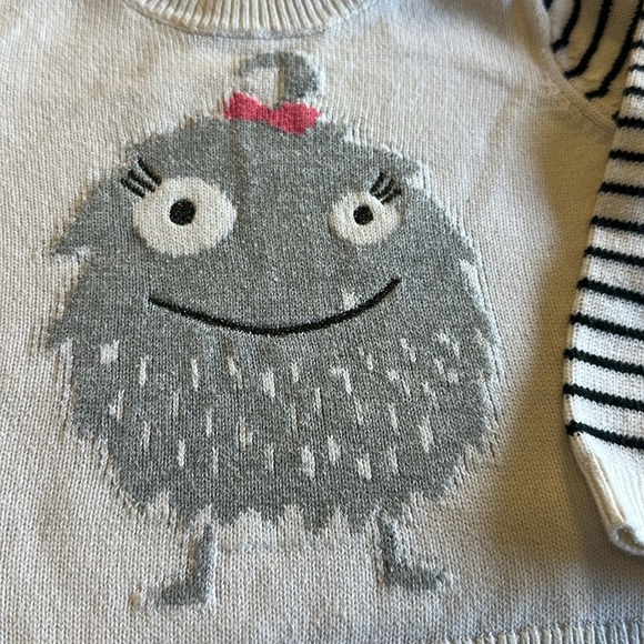 GAP - White and Black Striped Long sleeve knit Sweater with Monster design - Picture 2 of 3